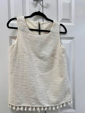 Sail to Sable Cream Textured Sleeveless Top with Tassel Hem